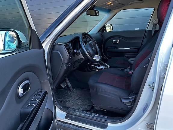 Kia Soul 3 of 5