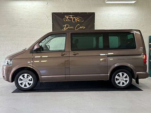 Volkswagen Multivan 2 of 5