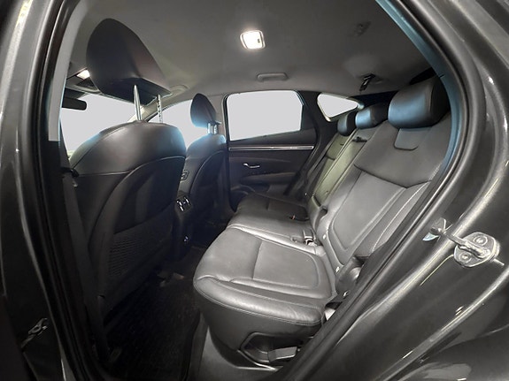 Hyundai Tucson 10 of 20