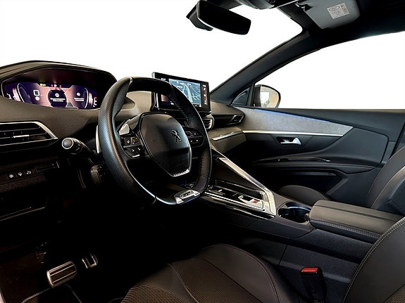 Peugeot 5008 5 of 5