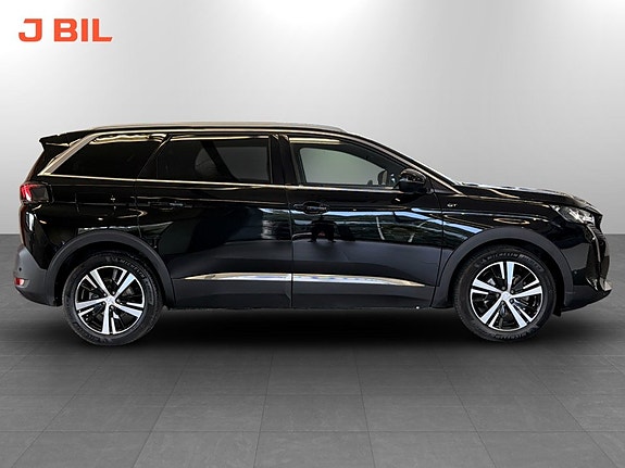 Peugeot 5008 15 of 17
