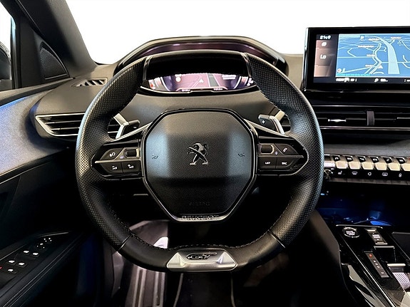 Peugeot 5008 7 of 17