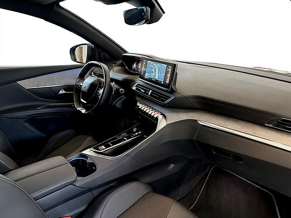 Peugeot 5008 13 of 17