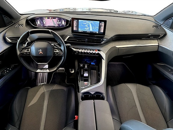 Peugeot 5008 6 of 17