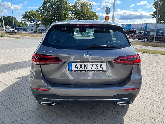 Mercedes-Benz B180 6 of 29