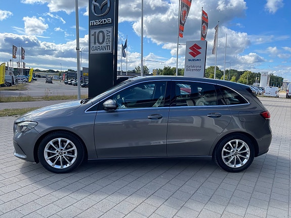 Mercedes-Benz B180 8 of 29