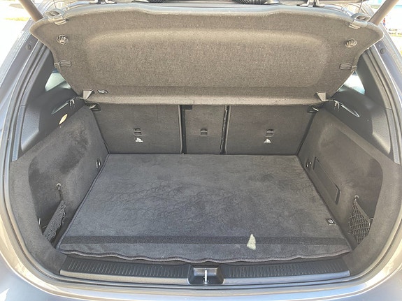 Mercedes-Benz B180 16 of 29