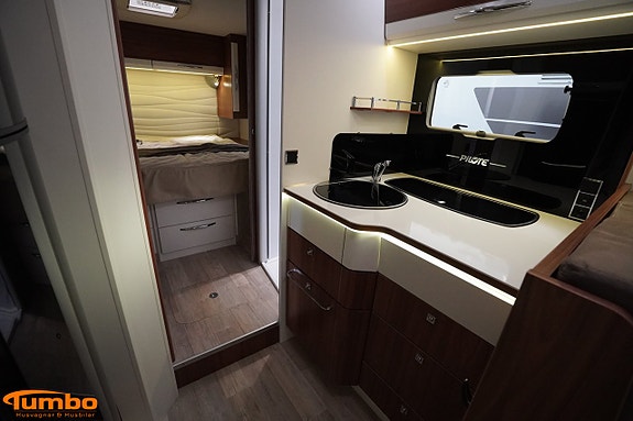 Pilote P740C 7 of 21