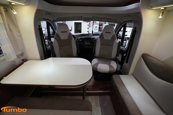 Pilote P740C 3 of 5