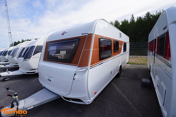 Bürstner 540 Averso Harmony Line, Alde 16 of 19