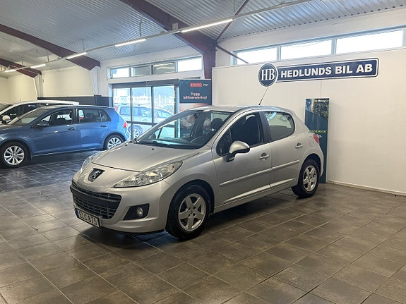 Peugeot 207 8 of 18