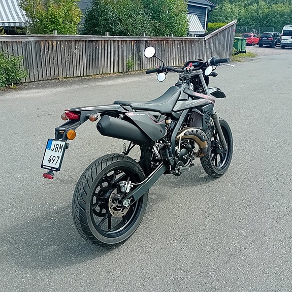 Rieju MRT 50 BLACK SERIES 4 of 5