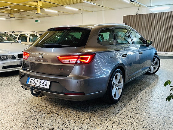 Seat Leon 2 of 27