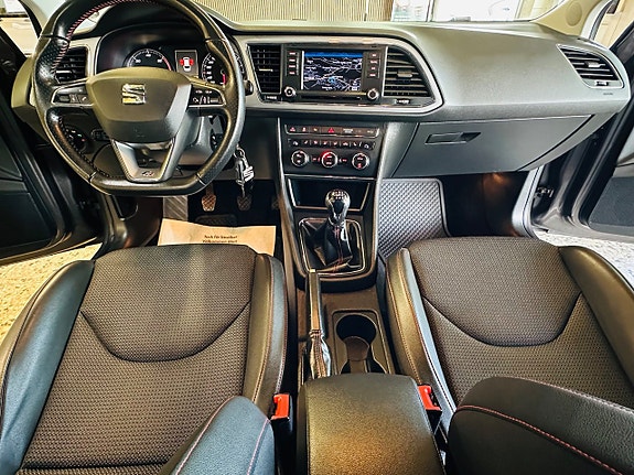Seat Leon 12 of 27