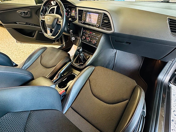 Seat Leon 11 of 27