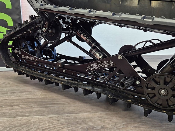 Arctic Cat M 600 twinrail 146" m600 6 of 9