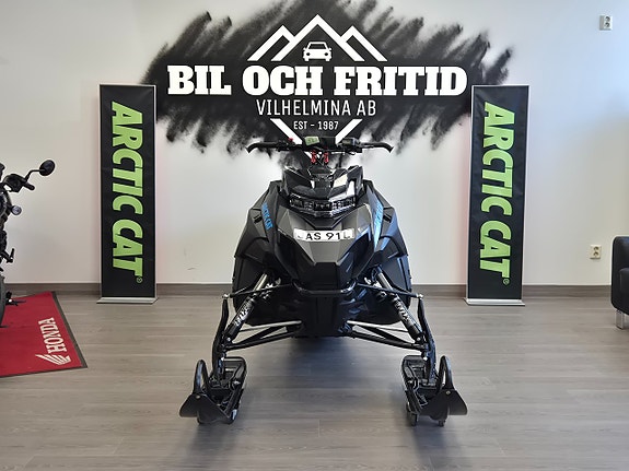 Arctic Cat M 600 twinrail 4 of 5