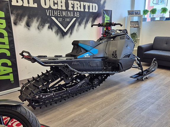 Arctic Cat M 600 twinrail 3 of 5