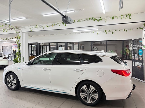 Kia Optima 8 of 30