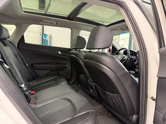 Kia Optima 23 of 30