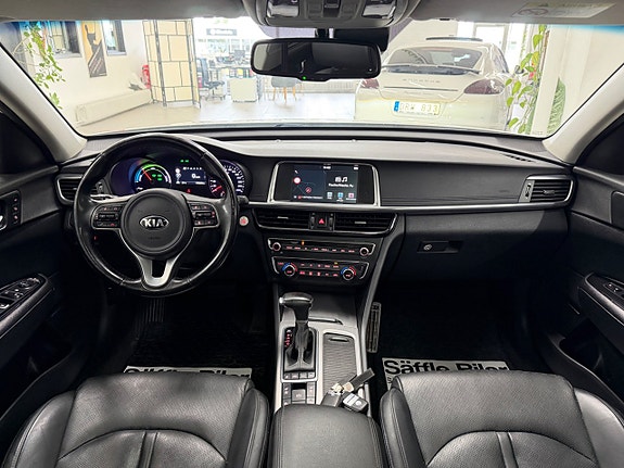 Kia Optima 26 of 30