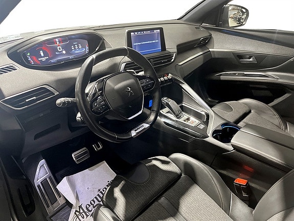 Peugeot 5008 5 of 5
