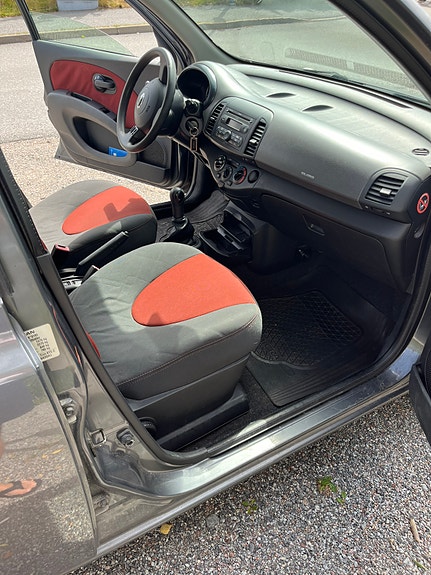 Nissan Micra 5 of 5