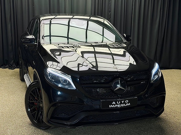 Mercedes-Benz AMG GT Black Series 2 of 5