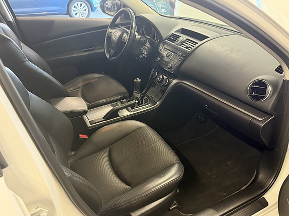 Mazda 6 13 of 16