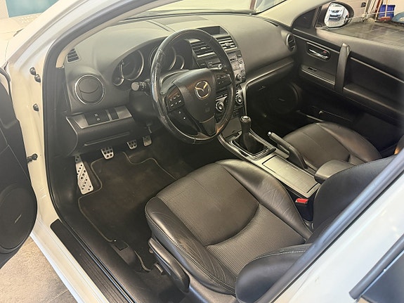 Mazda 6 12 of 16