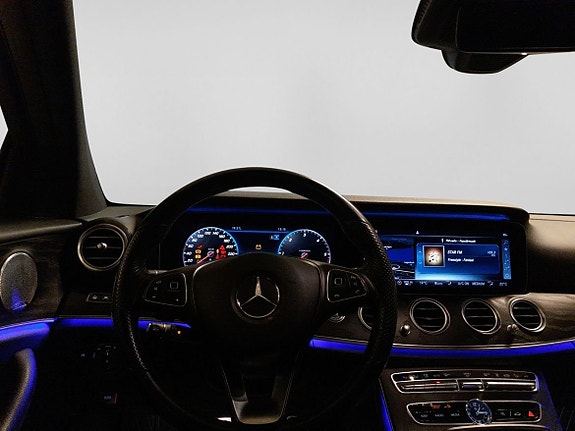 Mercedes-Benz E350 d 6 of 16