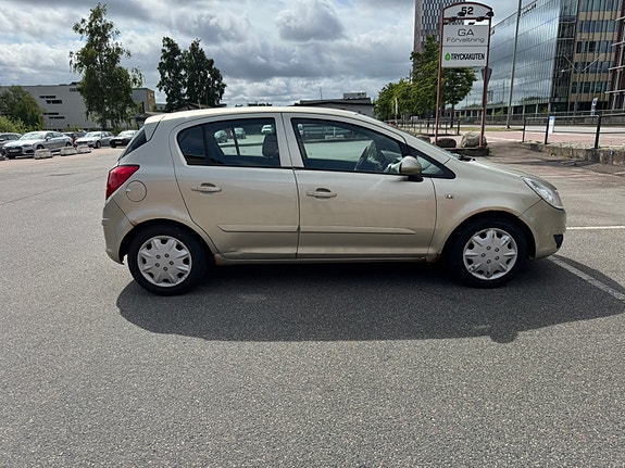 Opel Corsa 3 of 5