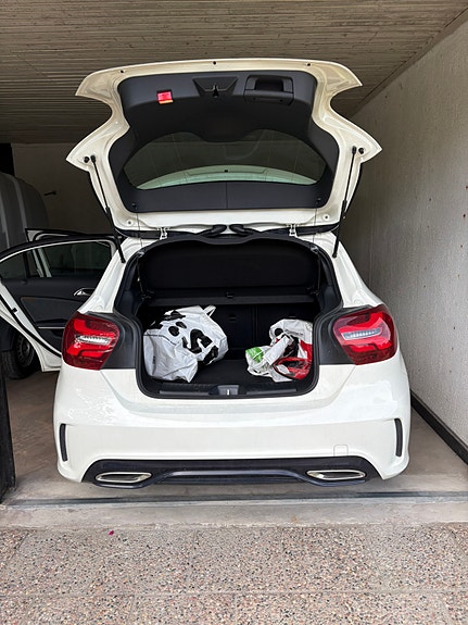 Mercedes-Benz A200 d 5 of 5