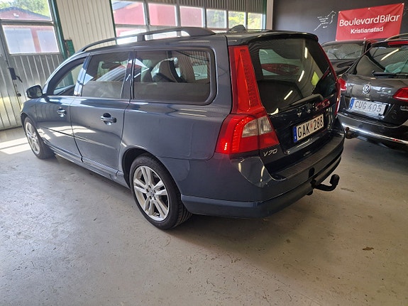 Volvo V70 15 of 16
