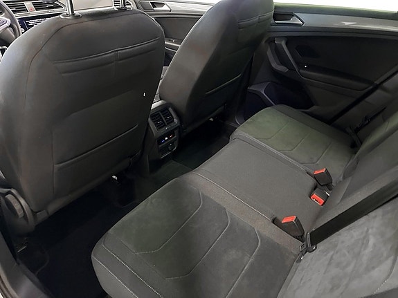 Volkswagen Tiguan 11 of 15