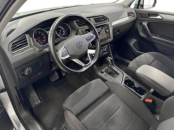 Volkswagen Tiguan 10 of 15