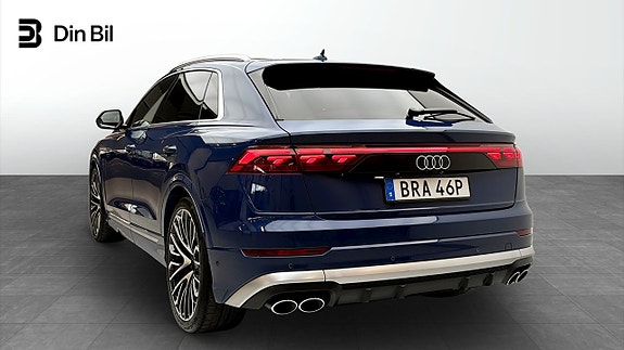 Audi SQ8 3 of 5
