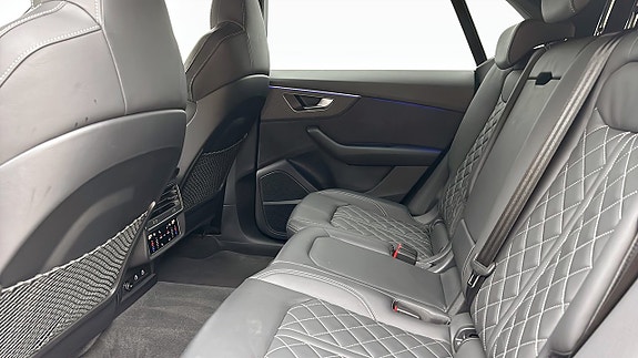 Audi SQ8 18 of 18