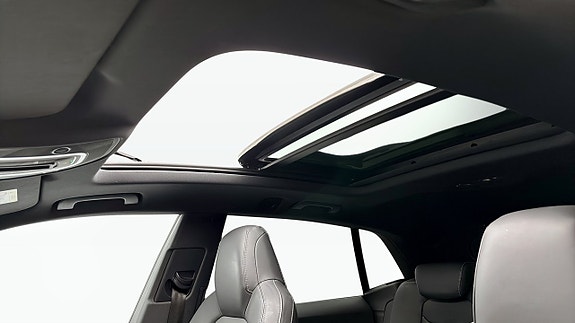 Audi SQ8 14 of 18