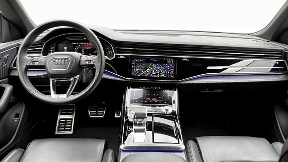 Audi SQ8 13 of 18