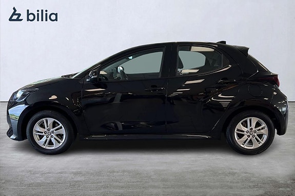 Toyota Yaris 3 of 5