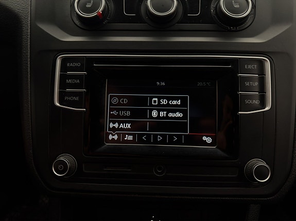 Volkswagen Caddy Maxi 22 of 29