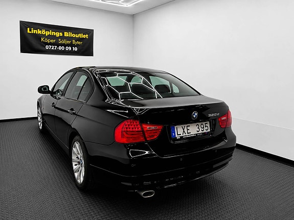 BMW 320d 5 of 5