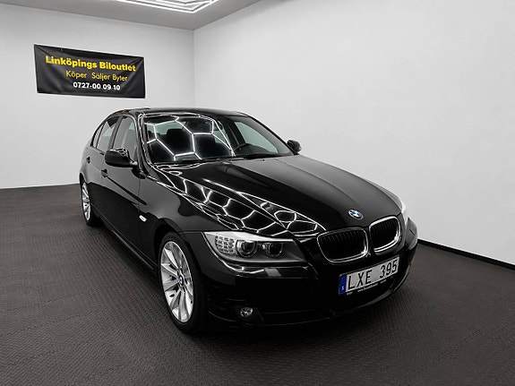 BMW 320d 2 of 5