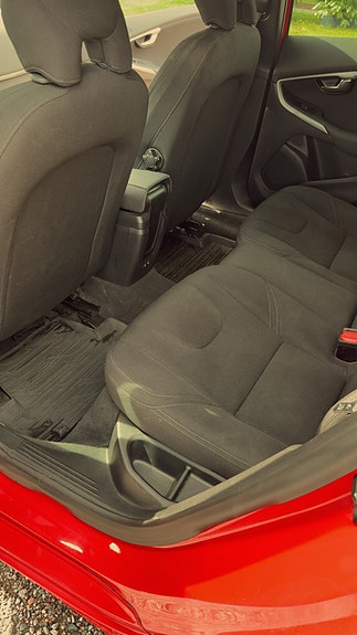 Volvo V40 6 of 8
