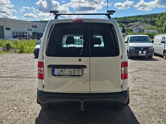 Volkswagen Caddy 4 of 5