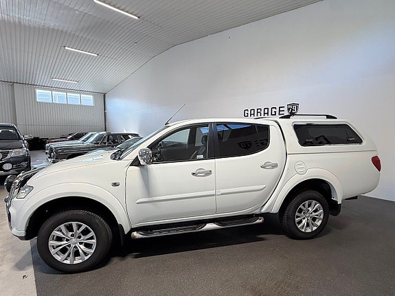 Mitsubishi L200 3 of 12