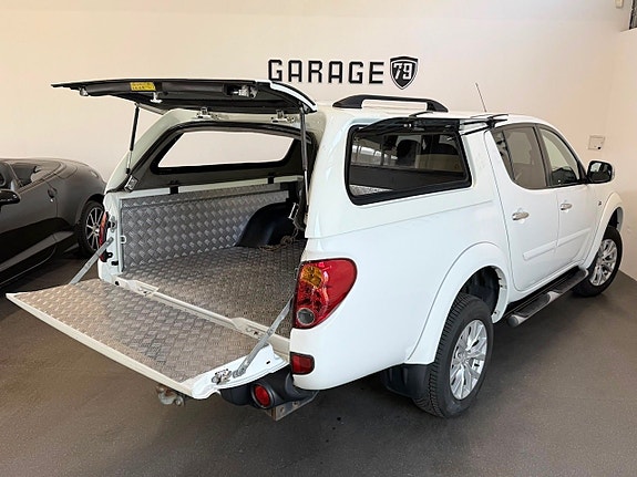 Mitsubishi L200 11 of 12