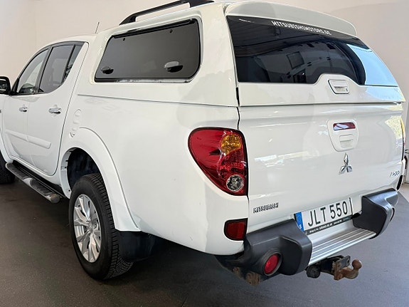 Mitsubishi L200 10 of 12