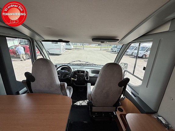 Knaus SUN LINER 605 9 of 21
